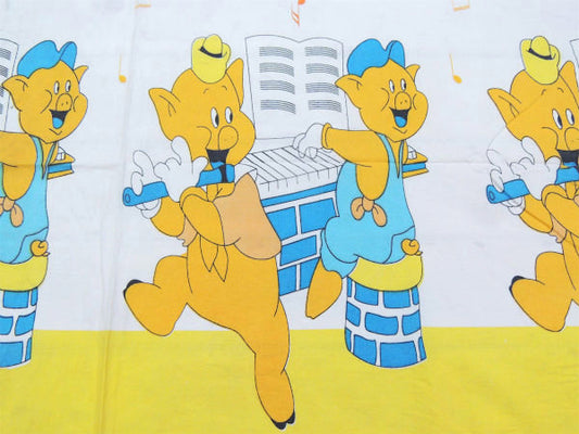 【3匹のこぶた】ウォルト・ディズニー・ブーフーウー・♫柄・ヴィンテージ・ファブリック・生地 USA