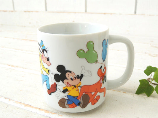 【ミッキー&フレンズ】ディズニーランド・ヴィンテージ・陶器製・マグカップ/食器