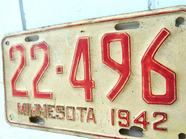 22 496 MINNESOTA・ミネソタ 1942年・ビンテージ・ホワイト×レッド・ナンバープレート・USA