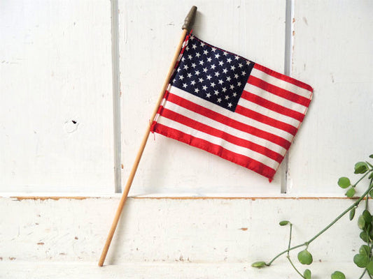【アメリカンフラッグ】50★・USA・木製ポール付き・ヴィンテージ・アメリカ合衆国・星条旗・旗