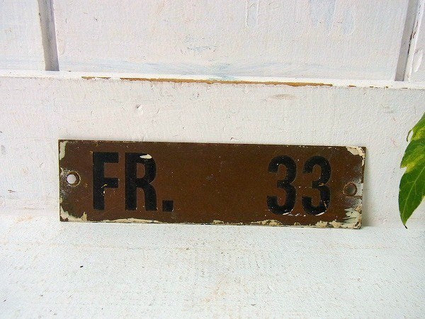 【FR. 33】アメリカ海軍・真鍮製・40’sアンティーク・船内プレート/標示プレート USA
