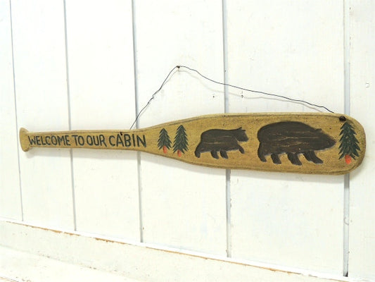 【WELCOME TO OUR CABIN】パドル型・ヴィンテージ・サイン・ウォールデコ・壁飾り看板