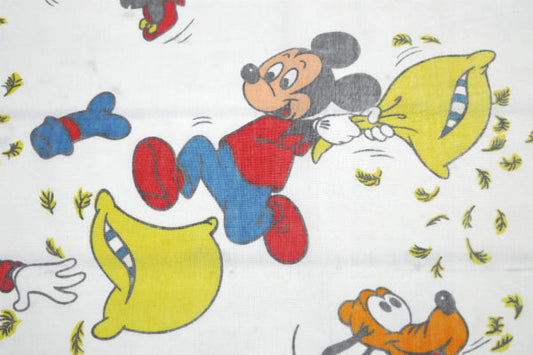 【ミッキー&フレンズ】激レア!枕投げ&フェザー柄・70'sヴィンテージ・ユーズドシーツ(1/2)