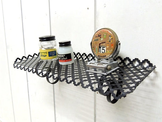 【ミッドセンチュリー】ブラックカラー アンティーク ウォールシェルフ 飾り棚 型抜きデザイン USA