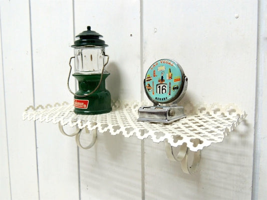 【ミッドセンチュリー】ホワイトカラー アンティーク ウォールシェルフ 飾り棚 型抜きデザイン USA