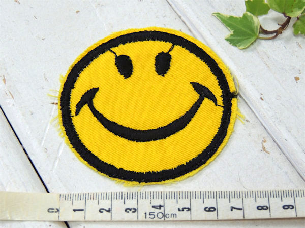 【スマイル・smile・笑顔】1970~ヴィンテージ・刺繍・ワッペン・USA・デッドストック・当時物