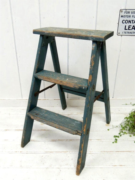 ピーコックグリーン・白いペンキの付いた木製・アンティーク・ステップラダー・脚立・ステップスツール