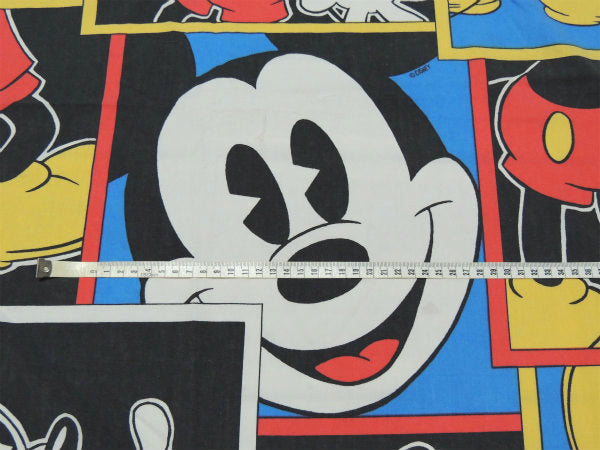 【ミッキーマウス】ディズニー・パーツのパネル柄・ヴィンテージ・フラットシーツ(1/2) USA
