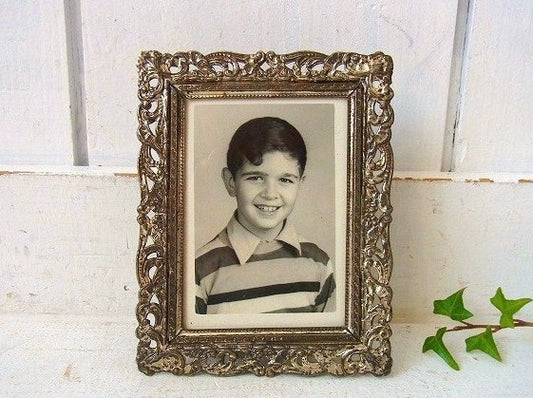 モノクロ写真付き・小さな卓上・アンティーク・フォトフレーム/額縁/写真立て USA