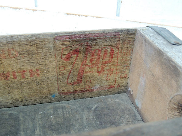 【7up】セブンアップ・ドリンク・白色・仕切り付き・60'sヴィンテージ・木箱/ウッドボックス