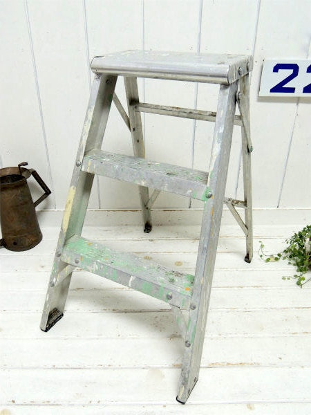 【Rid Jid】ペンキの付いたアルミ製・ヴィンテージ・ステップラダー・脚立・ガレージ・ガーデニング