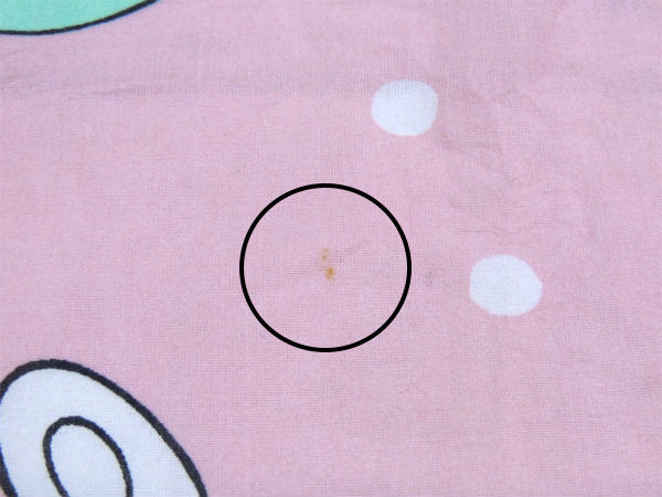 【ミニーマウス】フラワー&蝶々柄・ピンク色・ヴィンテージ・USEDフラットシーツ(1/2) USA