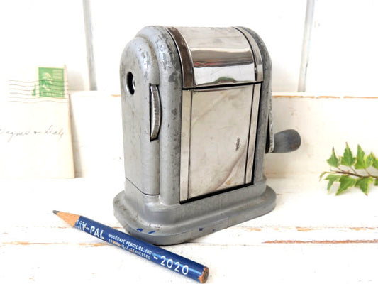 【BOSTON/USA】木製ハンドル・アンティーク・ペンシルシャープナー/鉛筆削り