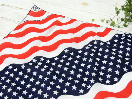 【アメリカ合衆国】ウェイビーアメリカンフラッグ・星条旗・ヴィンテージ・バンダナ・ハンカチ