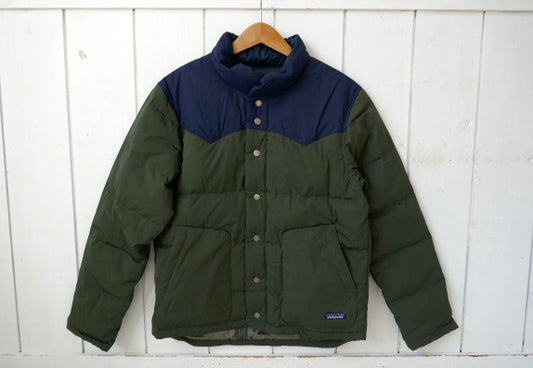 Patagonia パタゴニア カーキ×ネイビー ビビー ダウンジャケット アウター メンズ(M)