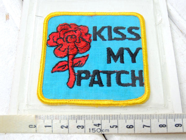 【フラワー・KISS MY PATTCH】メッセージ・ヴィンテージ・刺繍・ワッペン・デッドストック