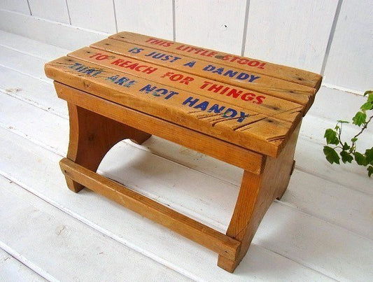 英文字入り・小さなアンティーク・木製スツール/踏み台/子供イス USA