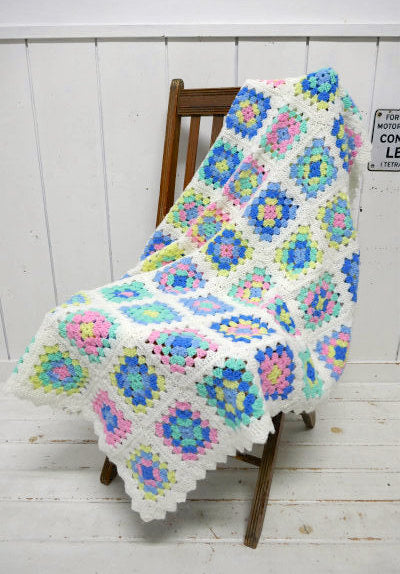 パステルカラー・ニット・モチーフ編み・ハンドメイド・ヴィンテージ・ブランケット・ベビーブランケット