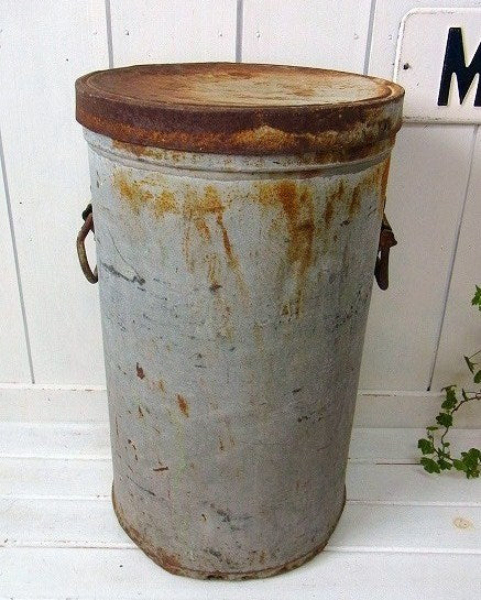 古いアイアン製の大きなアンティーク・アイスクリーム缶/容器 USA