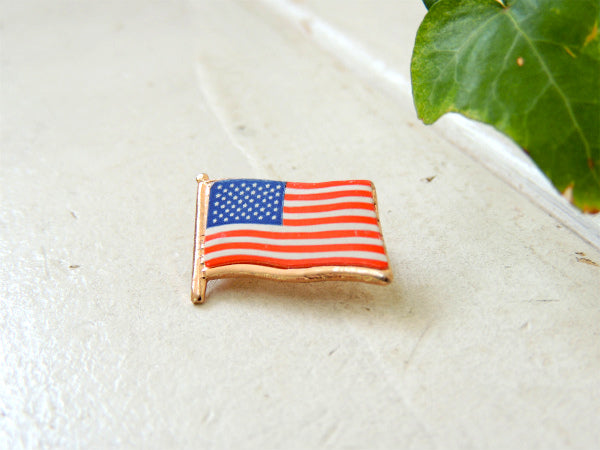 【アメリカ星条旗】2個セット・USA・フラッグ・国旗柄・デッドストック・ブローチ・バッジ