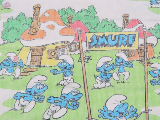 【スマーフ】SMURF・グリーンビレッジ柄・ヴィンテージ・ユーズドシーツ(1/2) USA