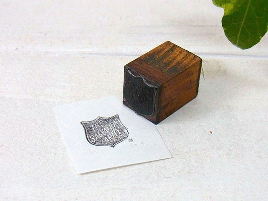 サルベーションアーミー 木製×メタル製・小さなヴィンテージ・スタンプ USA