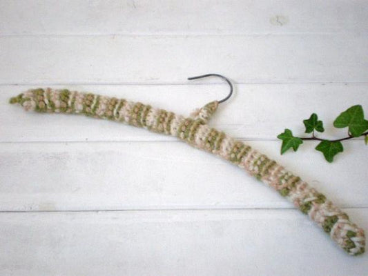 USA カラフル 手編み ニットカバー付き・ヴィンテージ 木製 ハンガー ハンドメイド