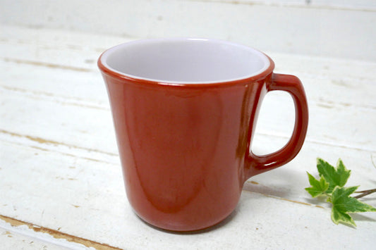 CORNING コーニング 赤茶色 ミルクガラス ヴィンテージ マグカップ コーヒーマグ 食器