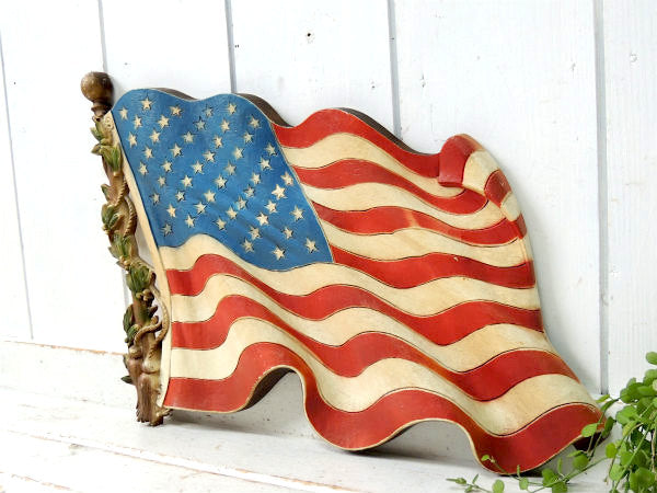 【波打ち・星条旗】1970s~・アメリカンフラッグ・ヴィンテージ・壁掛け式・サイン・看板