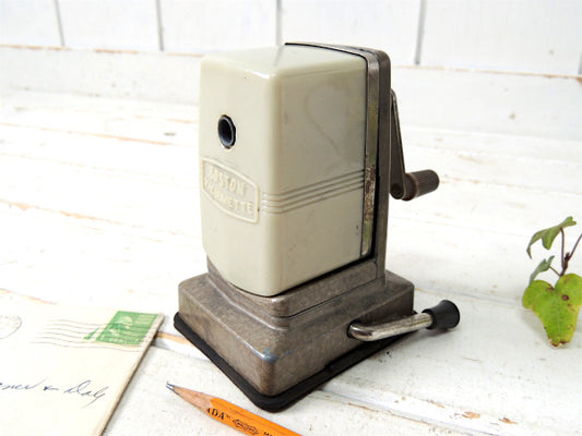【BOSTON】バキュームタイプ・ビンテージ・ペンシルシャープナー/鉛筆削り/アイボリー