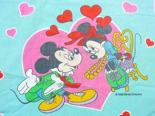 【TOTALLY MINNIE】ミニーマウス・ヴィンテージ・ユーズドシーツ(ボックスタイプ)