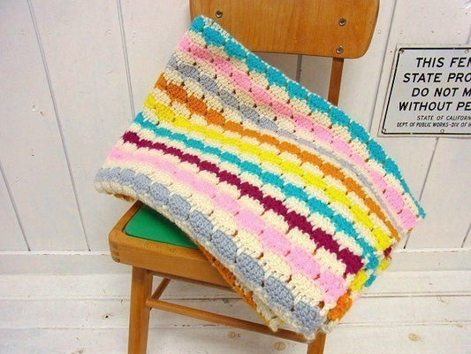 カラフルポップな手編み・ヴィンテージ・ニットブランケット/大判 USA