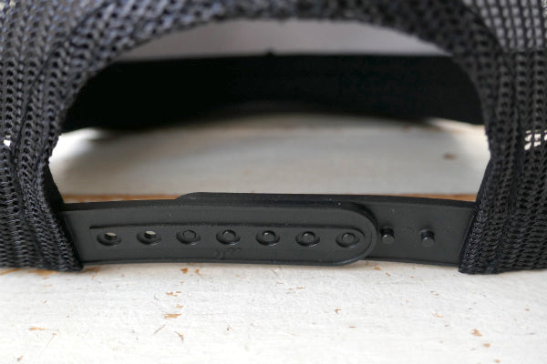 HSS ハンティントンビーチ カリフォルニア サーフィン ブラック キャップ トラッカーハット US