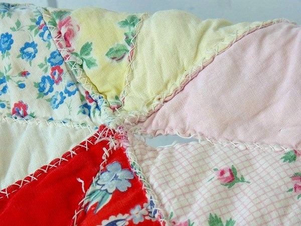 パッチワークキルト×木製・シャビーなアンティーク・折り畳みイス/チェア USA