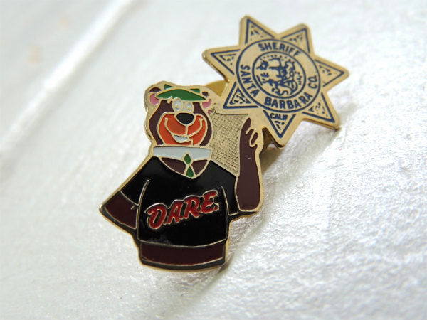 【ヨギ・ベア・Yogi Bear】クマゴロー・熊モチーフ・ヴィンテージ・ピンズ・バッジ・キャラクター