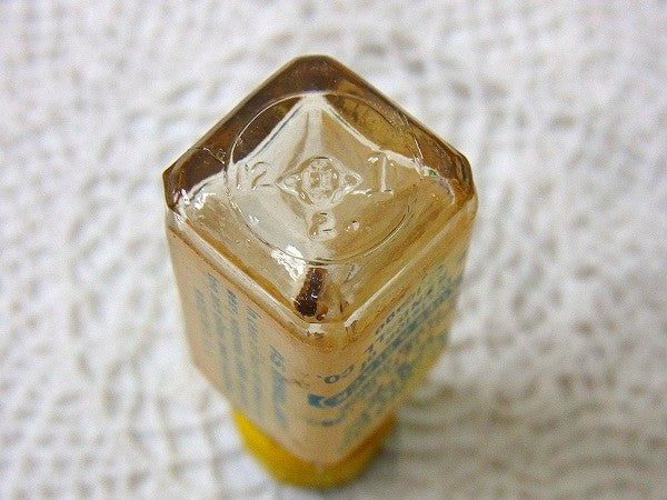 ピンク色の小さなヴィンテージ・薬瓶/メディスンボトル/ガラスボトル USA