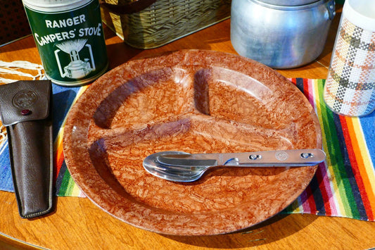 KIS-ITE ミリタリー ウッド柄 メラミン製 3コンパートメント ヴィンテージ プレート ディナープレート 仕切りプレート 皿 キャンプ アウトドア