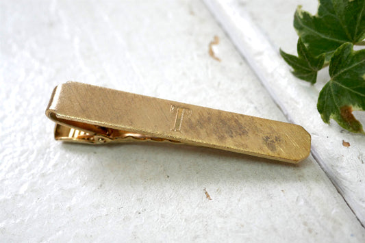 T イニシャル 刻印 ゴールドトーン クリッパー ヴィンテージ タイピン USA アクセサリー 小物