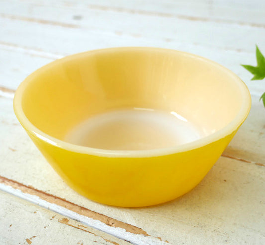 フェデラル FEDERAL GLASS イエロー 黄 ミルクガラス製 ヴィンテージ シリアルボウル 食器 USA