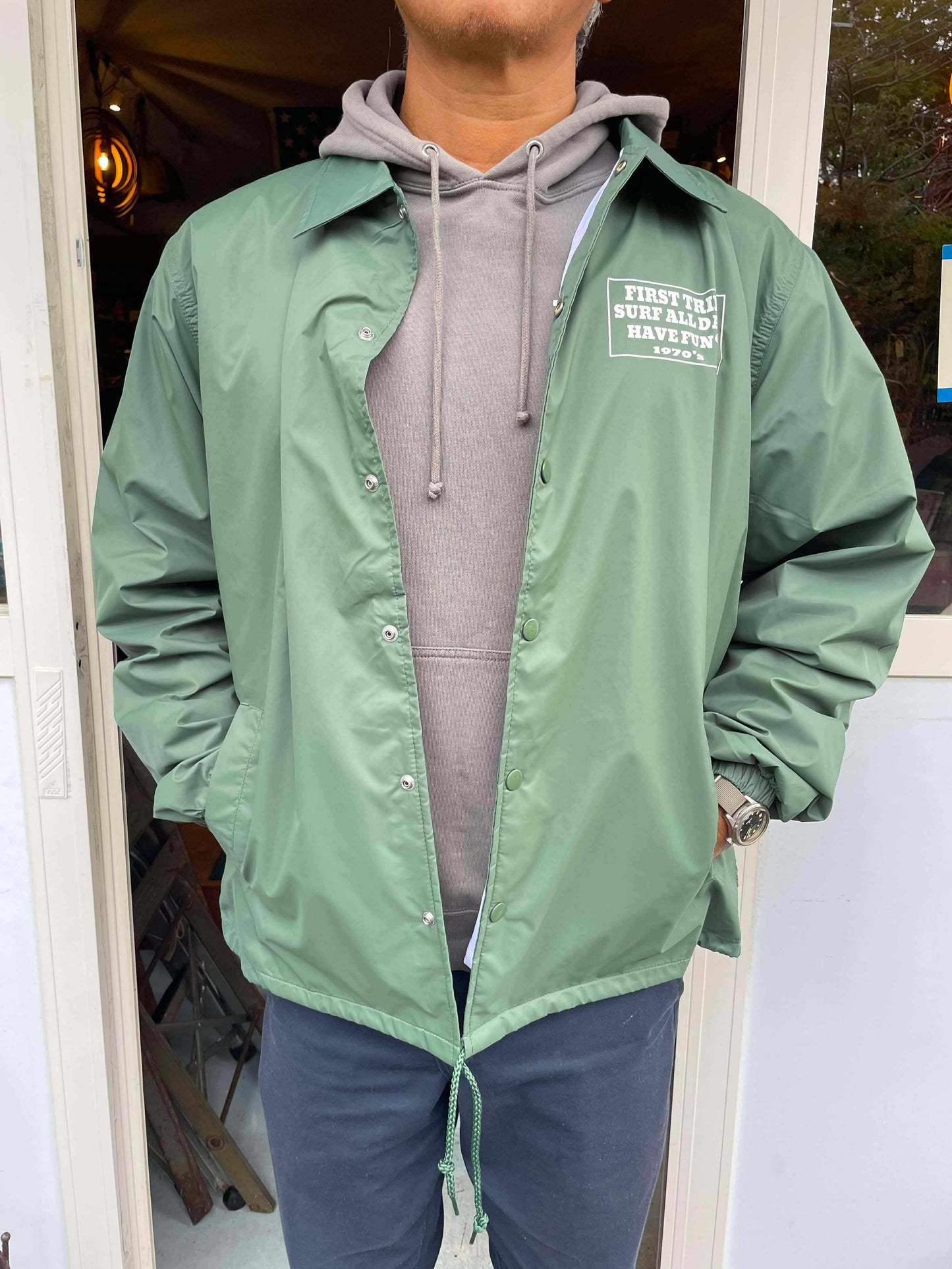 First Trip Surf All Day ファーストトリップ カレッジロゴ コーチジャケット フォレストグリーン オリジナル   裏地付 Lサイズ