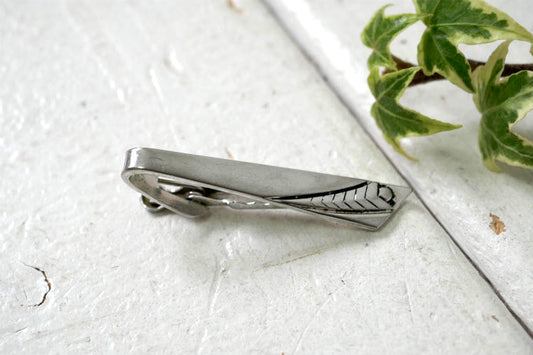 シンプルデザイン シルバートーン ヴィンテージ タイピン タイバー ファッションアクセサリーUSA