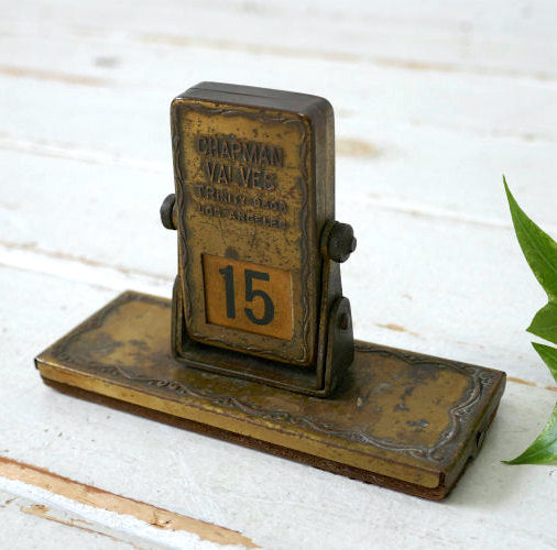 CHAPMAN VALVES ロサンゼルス TIP TOP 真鍮製 回転式 アドバタイジング アンティーク デスクカレンダー 卓上カレンダー