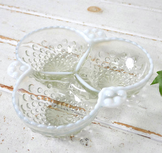 アンカーホッキング ムーンストーン ホブネイル クローバーリーフ 40's ヴィンテージ サービングディッシュ キャンディトレイ 皿 食器