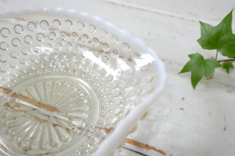 アンカーホッキング ムーンストーン ホブネイル ハンドル付き ハート型 40's ヴィンテージ サービングディッシュ キャンディトレイ 皿 食器