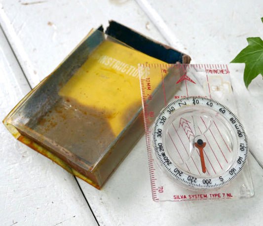 SILVA COMPASS ガールスカウト 70's ヴィンテージ コンパス 方位磁石 箱付き アウトドア キャンプ