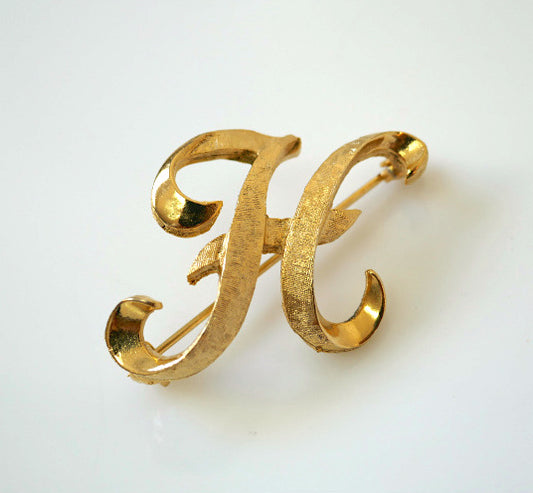 アルファベット H ゴールドトーン 立体 ヴィンテージ ブローチ アクセサリー コスチュームジュエリー USA