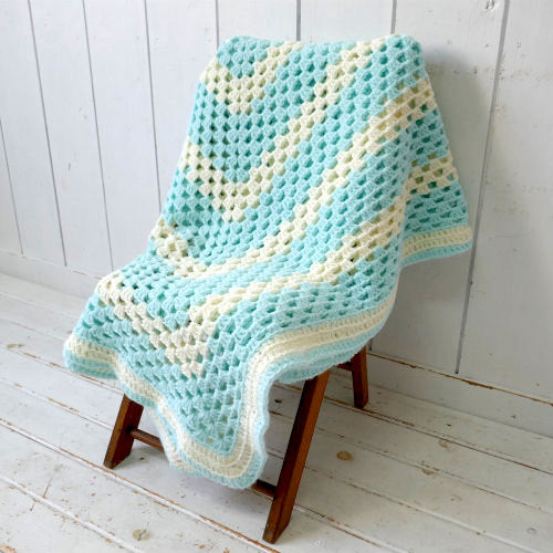 アメリカ 水色×アイボリー 正方形 ヴィンテージ ブランケット ひざ掛け ニットブランケット ハンドメイド 古着 USA