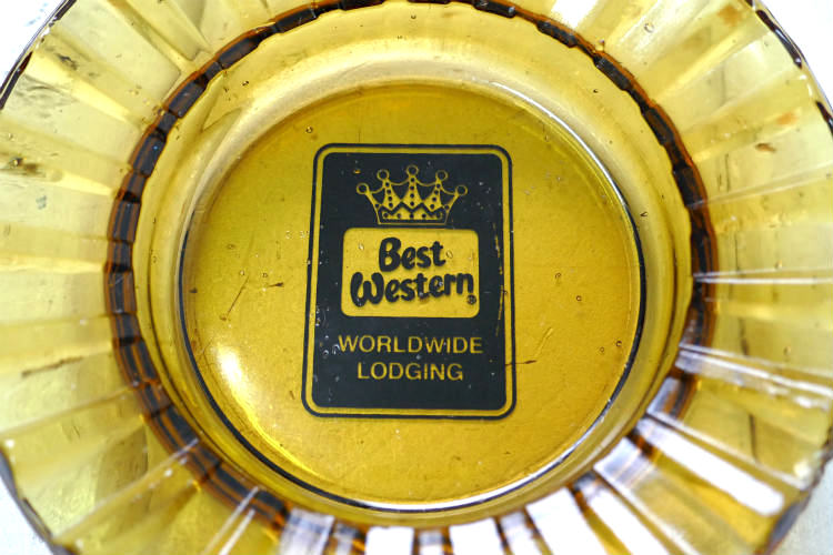 Best Western Worldwide Lodging ベストウエスタン アンバー ガラス製 ヴィンテージ 灰皿 アシュトレイ アドバタイジング USA