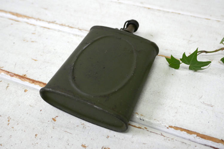 ミリタリー アーミーグリーン WWII チェーン付き ヴィンテージ オイル差し オイラー 油差し USA