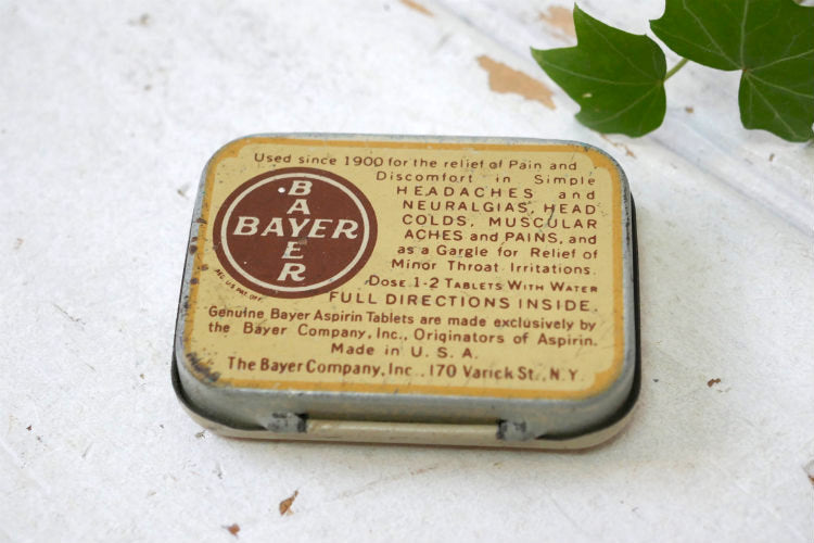 ニューヨーク Bayer Tablets 薬 PRICE 15㌣ 小さな  ヴィンテージ ティン缶 タブレット缶　USA